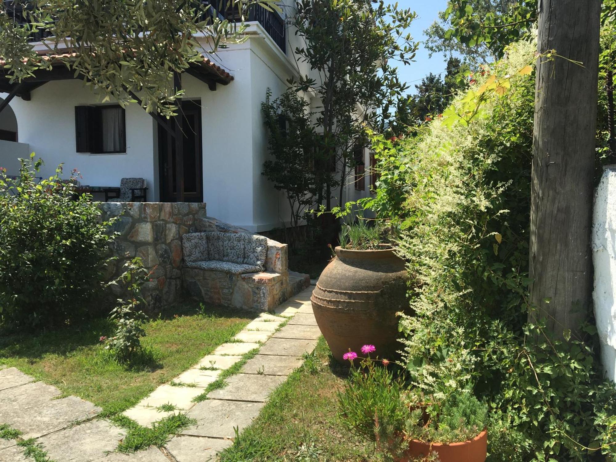 Eleni Del Sol Apartment Skopelos Town Exterior photo